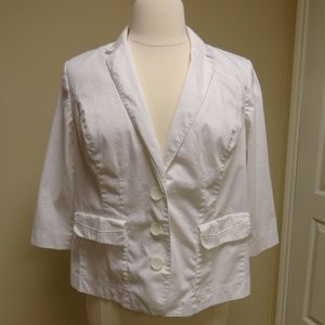 White Lane Bryant blazer with pockets size 20